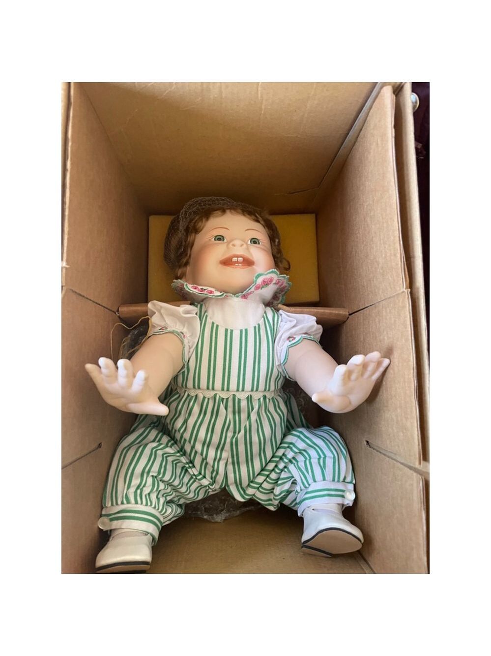 Girls Ashton-Drake Galleries Kirsten Doll